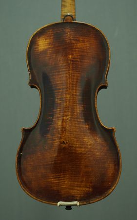 621020VIOLINEHELMERC.P1261316