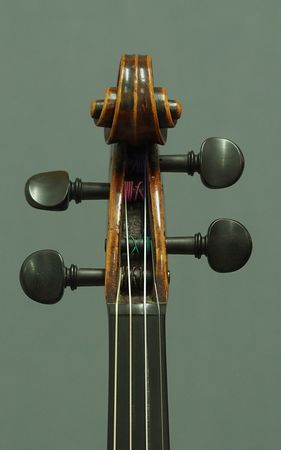 621020VIOLINEHELMERC.P1261317