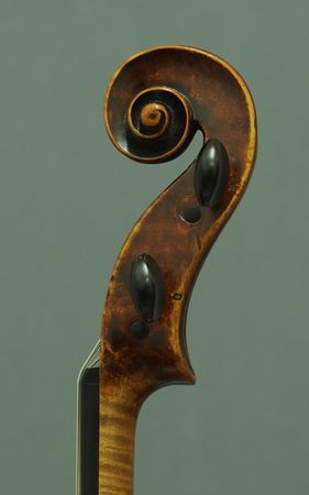 621020VIOLINEHELMERC.P1261321